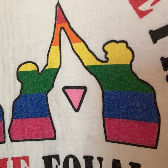 Vintage Pride T-shirt - Picture 6 of 6